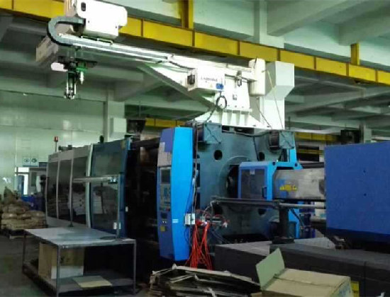 西安租車?yán)吓乒?車型眾多，滿足各種西安租車業(yè)務(wù)需求,西安區(qū)域免費(fèi)送車